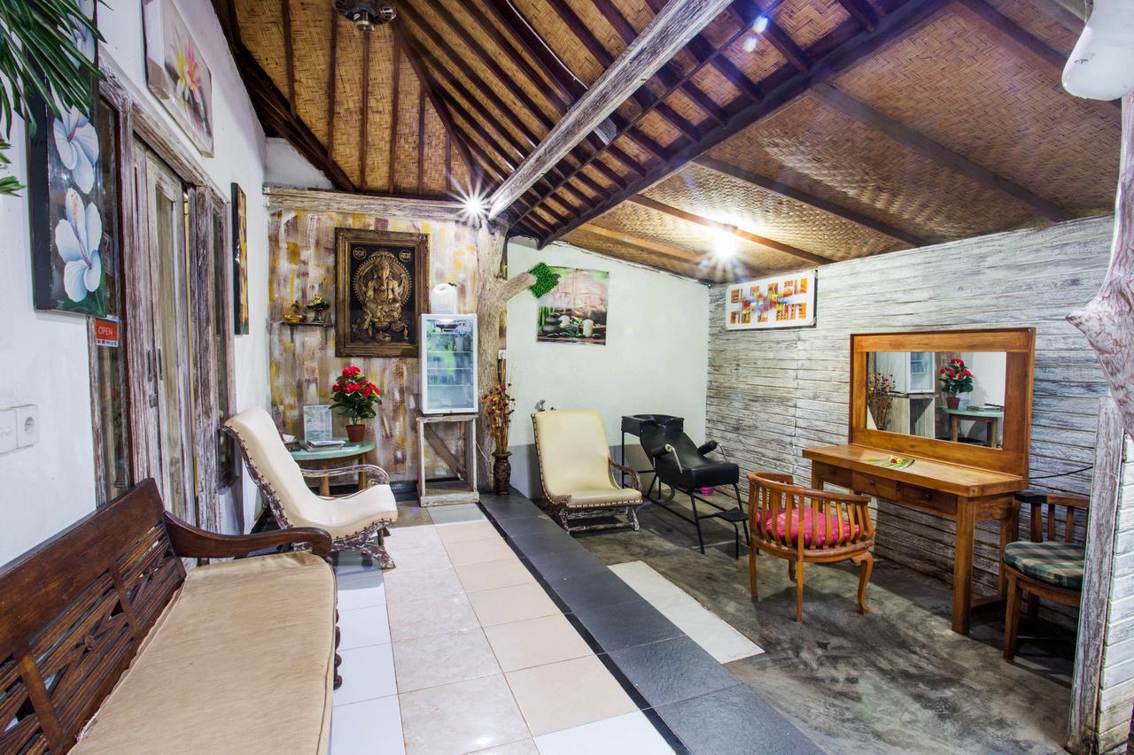 Готель The Syron Huts Lembongan Екстер'єр фото