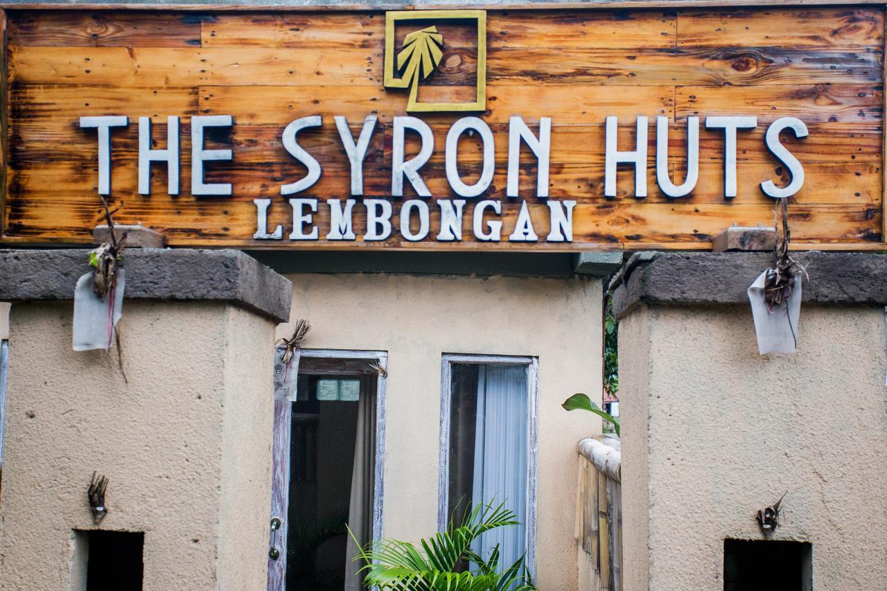 Готель The Syron Huts Lembongan Екстер'єр фото